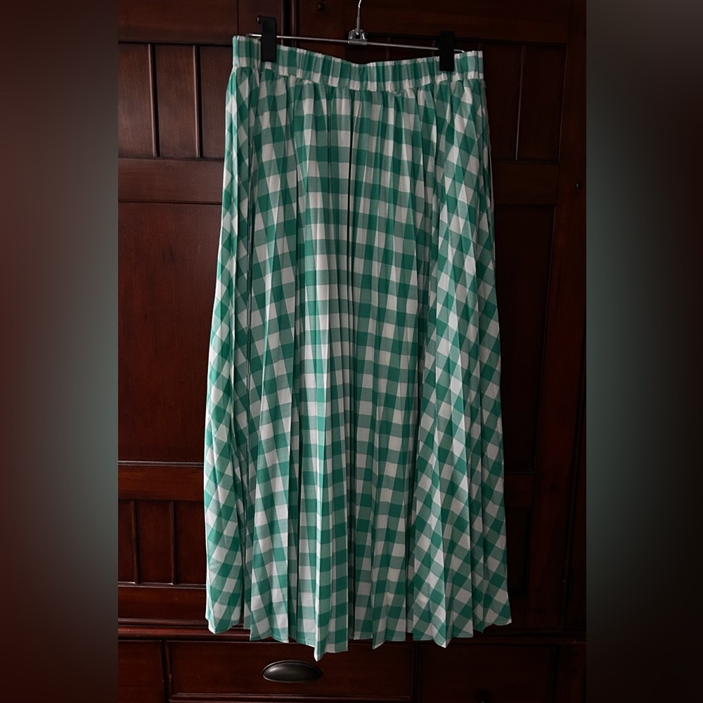 a new day Green and White Pleated Skirt
